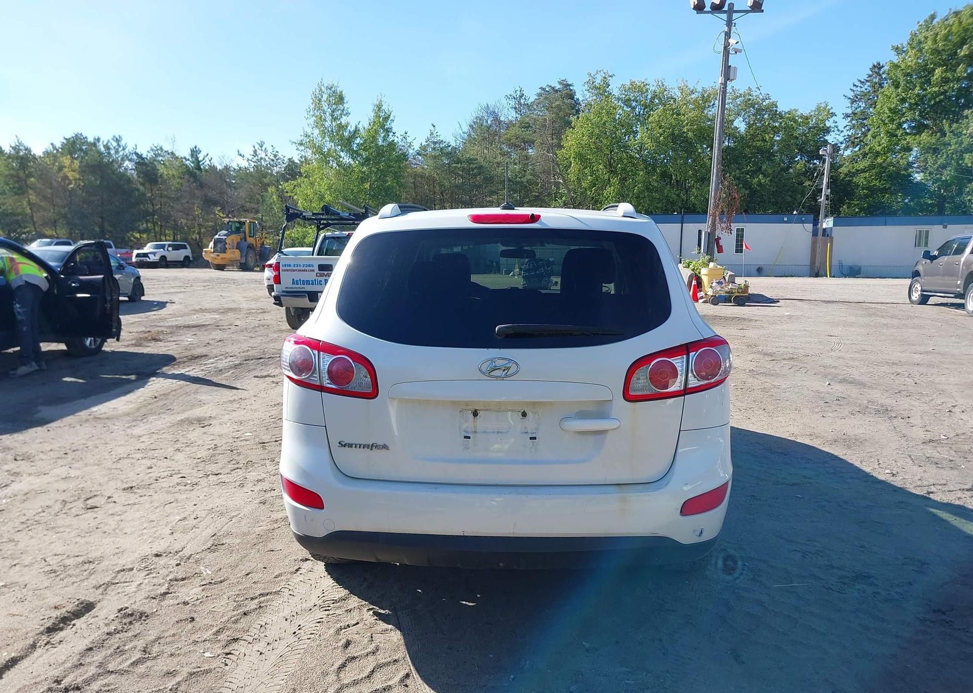 2012 HYUNDAI SANTA FE GLS