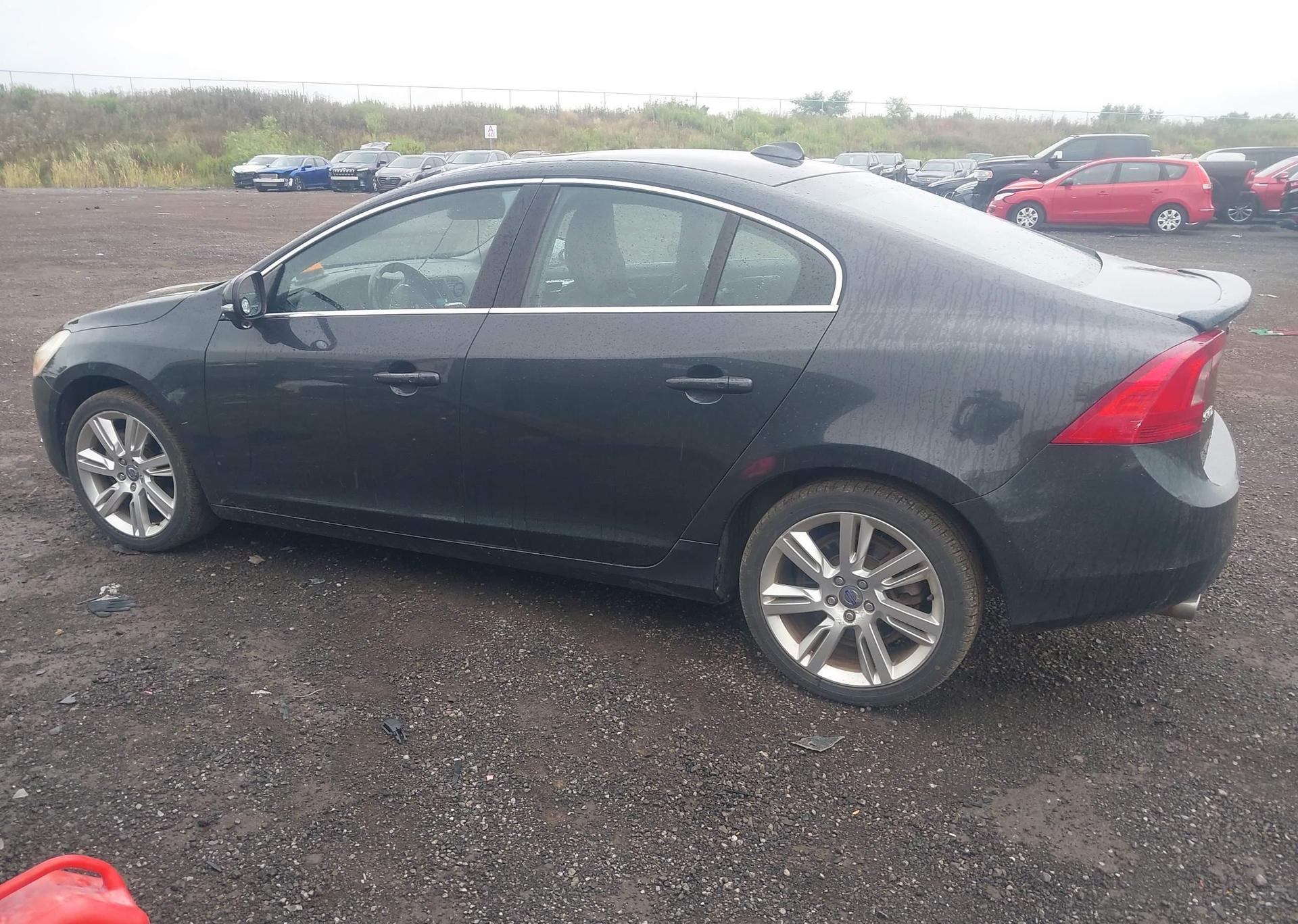 2012 VOLVO S60
