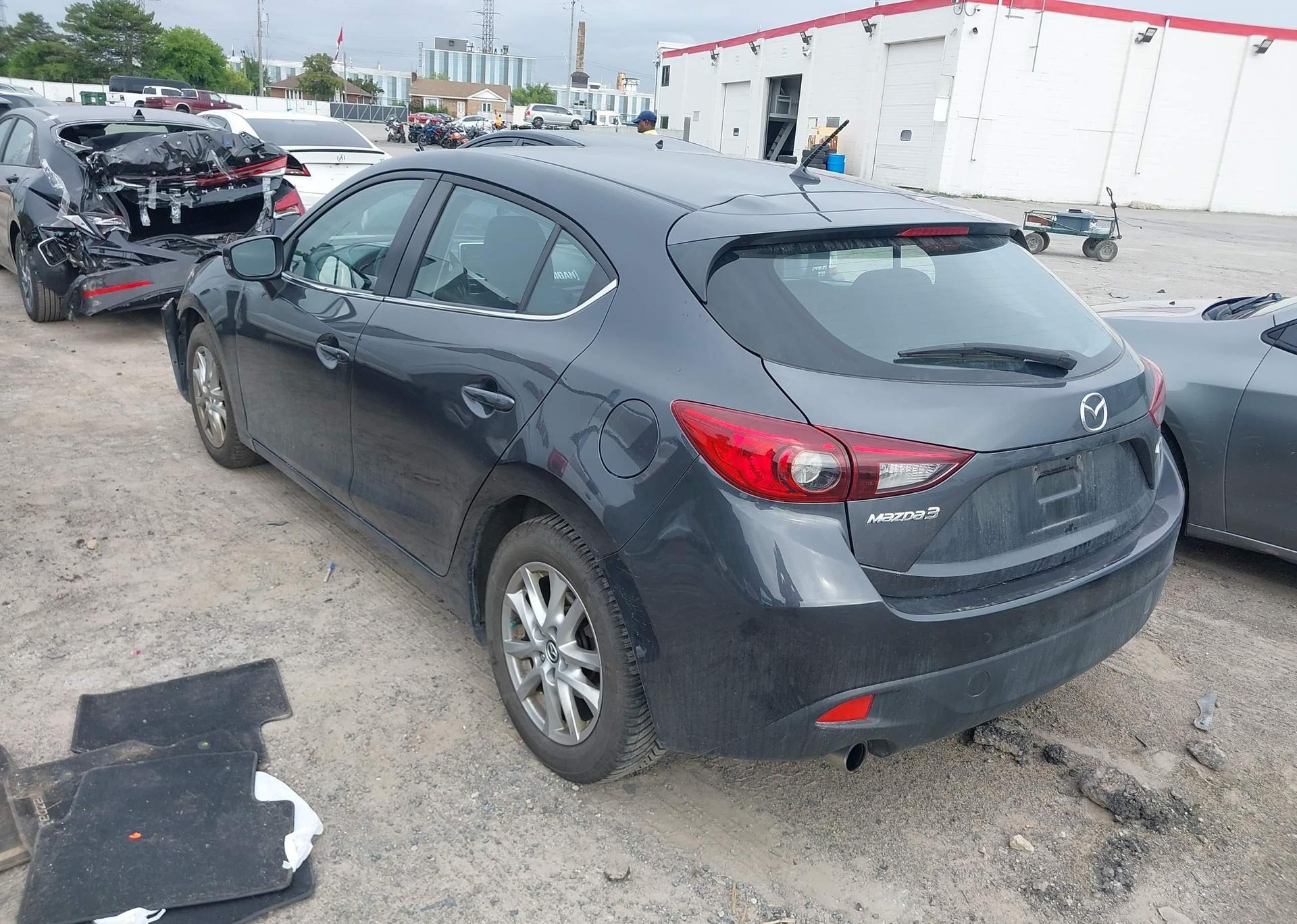 2014 MAZDA MAZDA3 GS-SKY