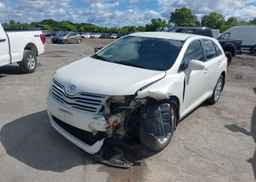 2010 TOYOTA VENZA