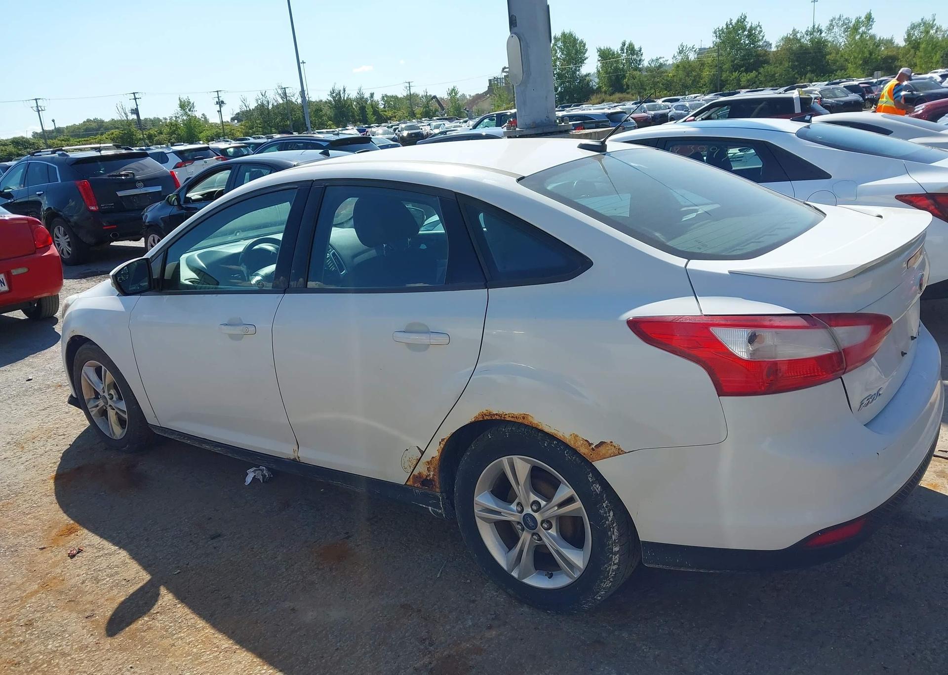 2013 FORD FOCUS SE
