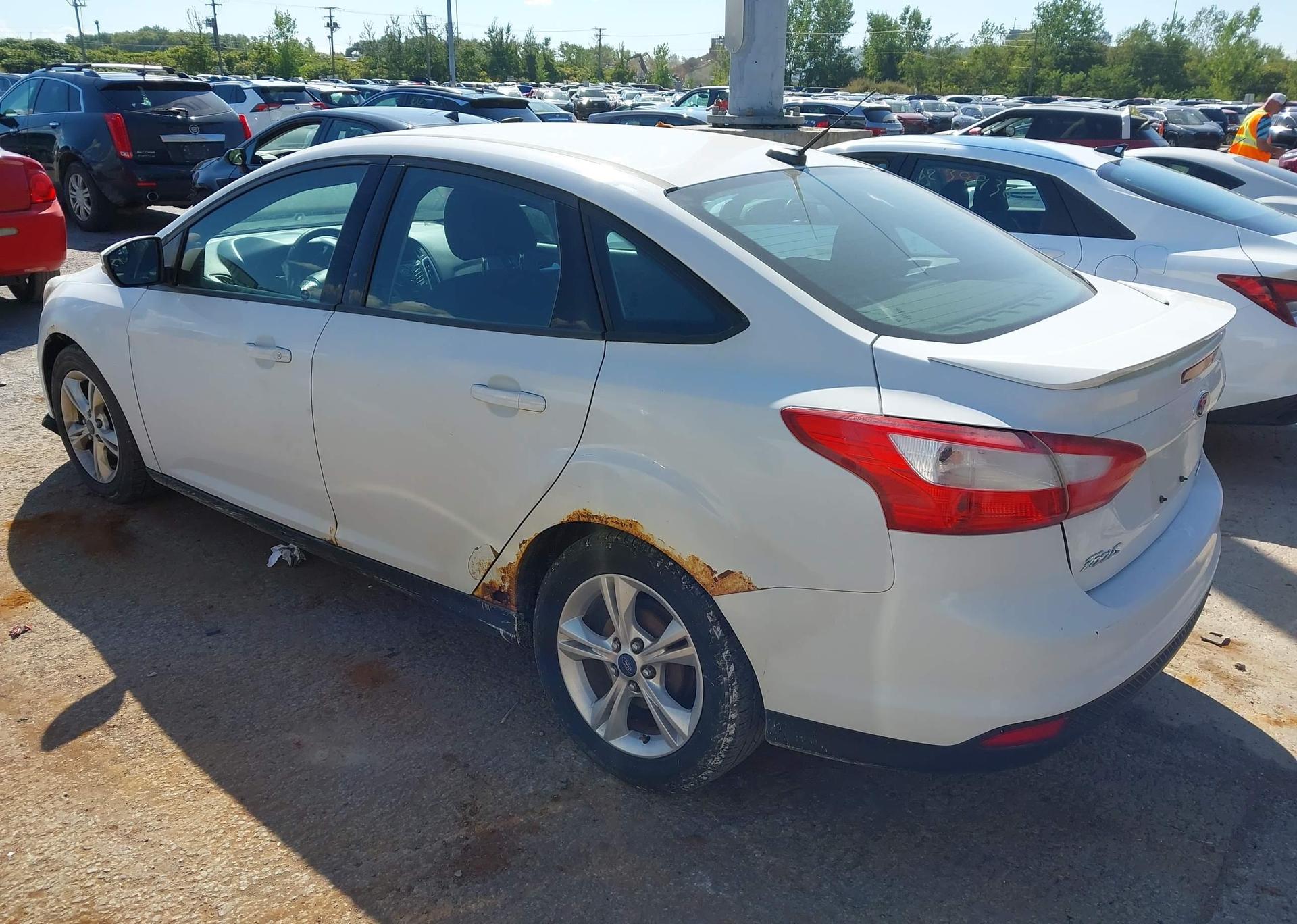 2013 FORD FOCUS SE
