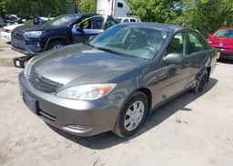 2004 TOYOTA CAMRY LE