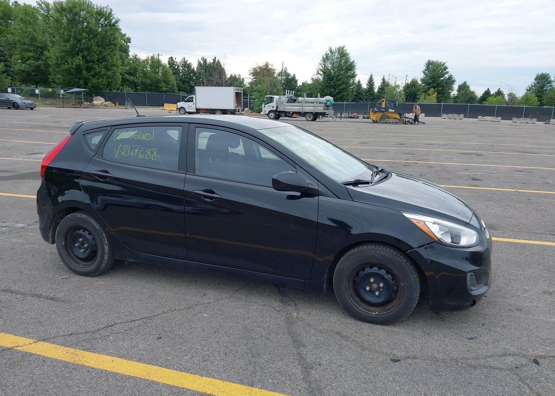 2016 HYUNDAI ACCENT SE