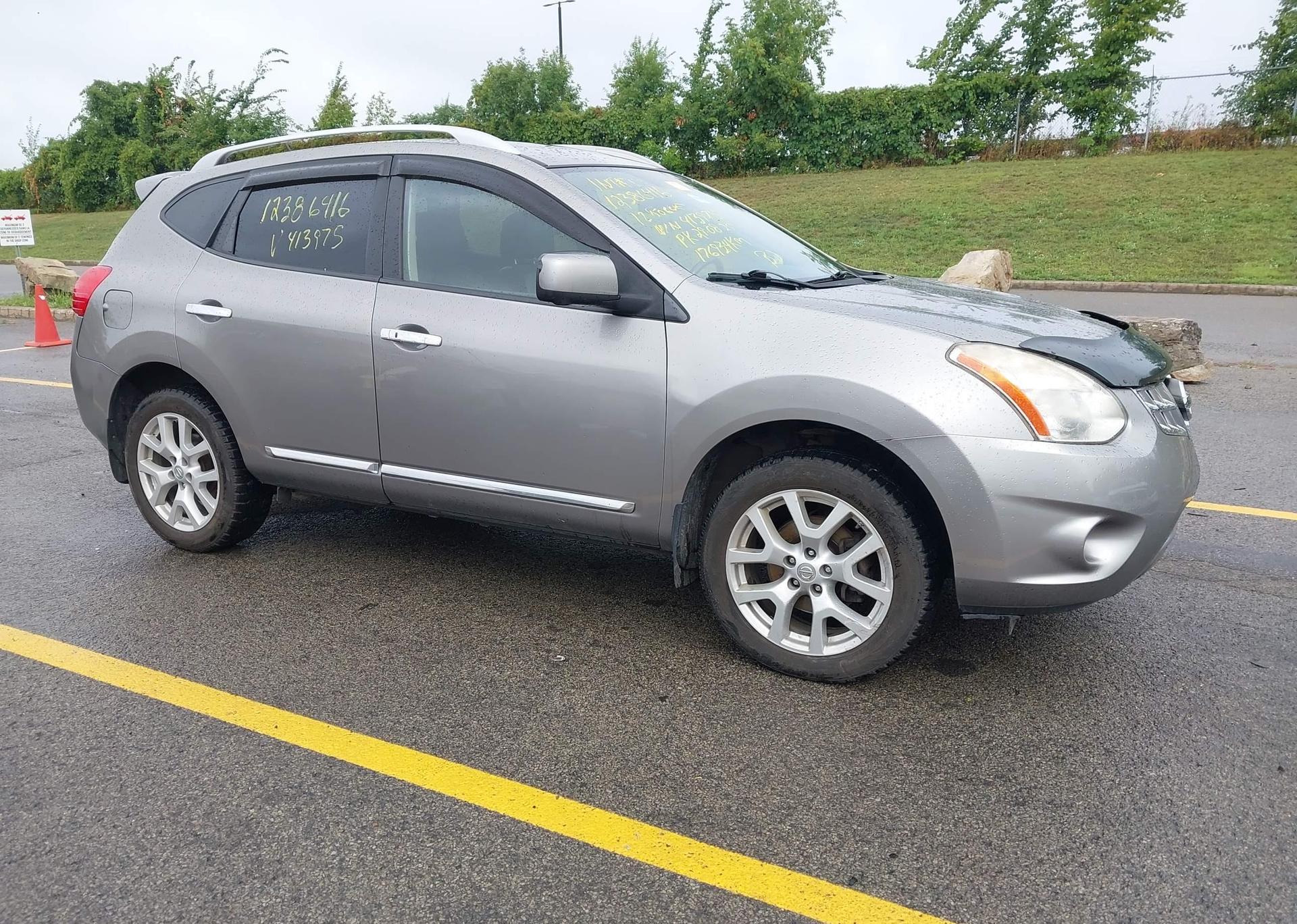 2012 NISSAN ROGUE
