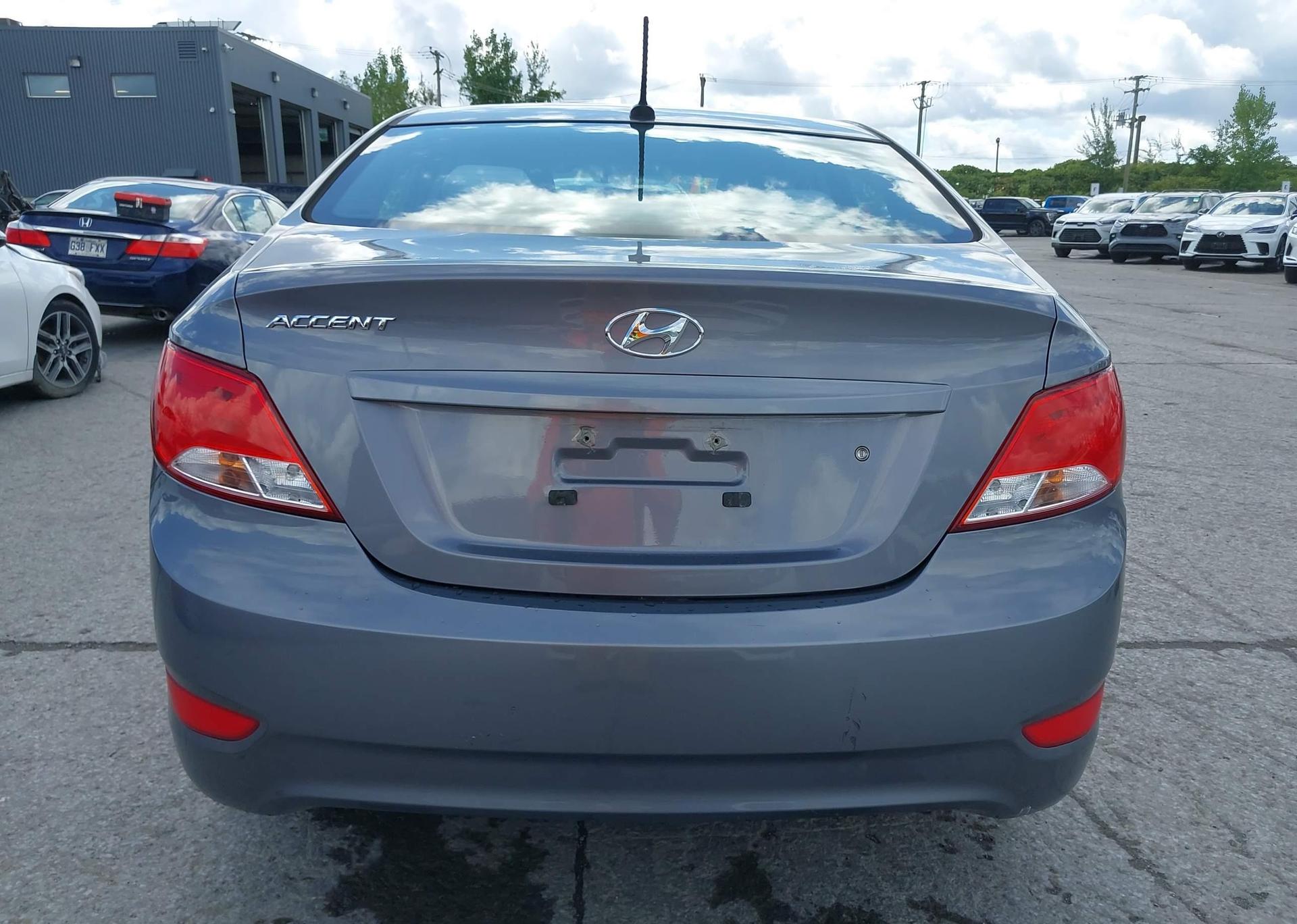 2017 HYUNDAI ACCENT SE