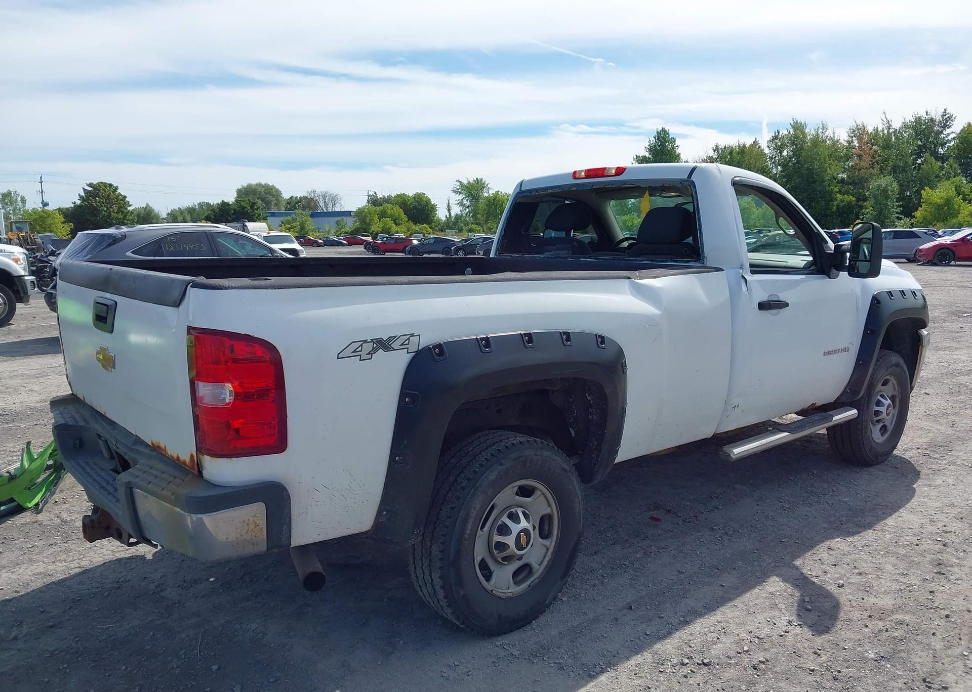 2013 CHEVROLET SILVERADO 2500HD WT