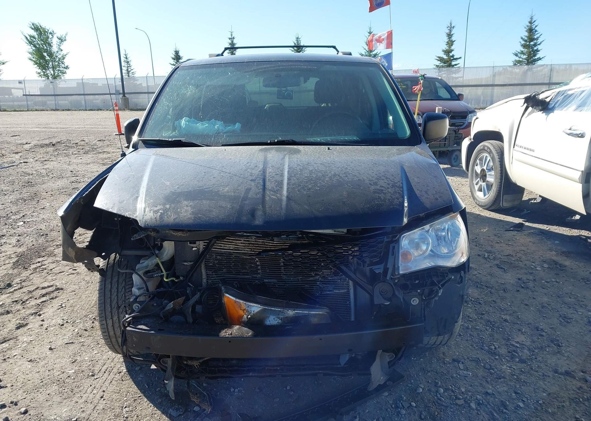 2011 DODGE GRAND CARAVAN EXPRESS