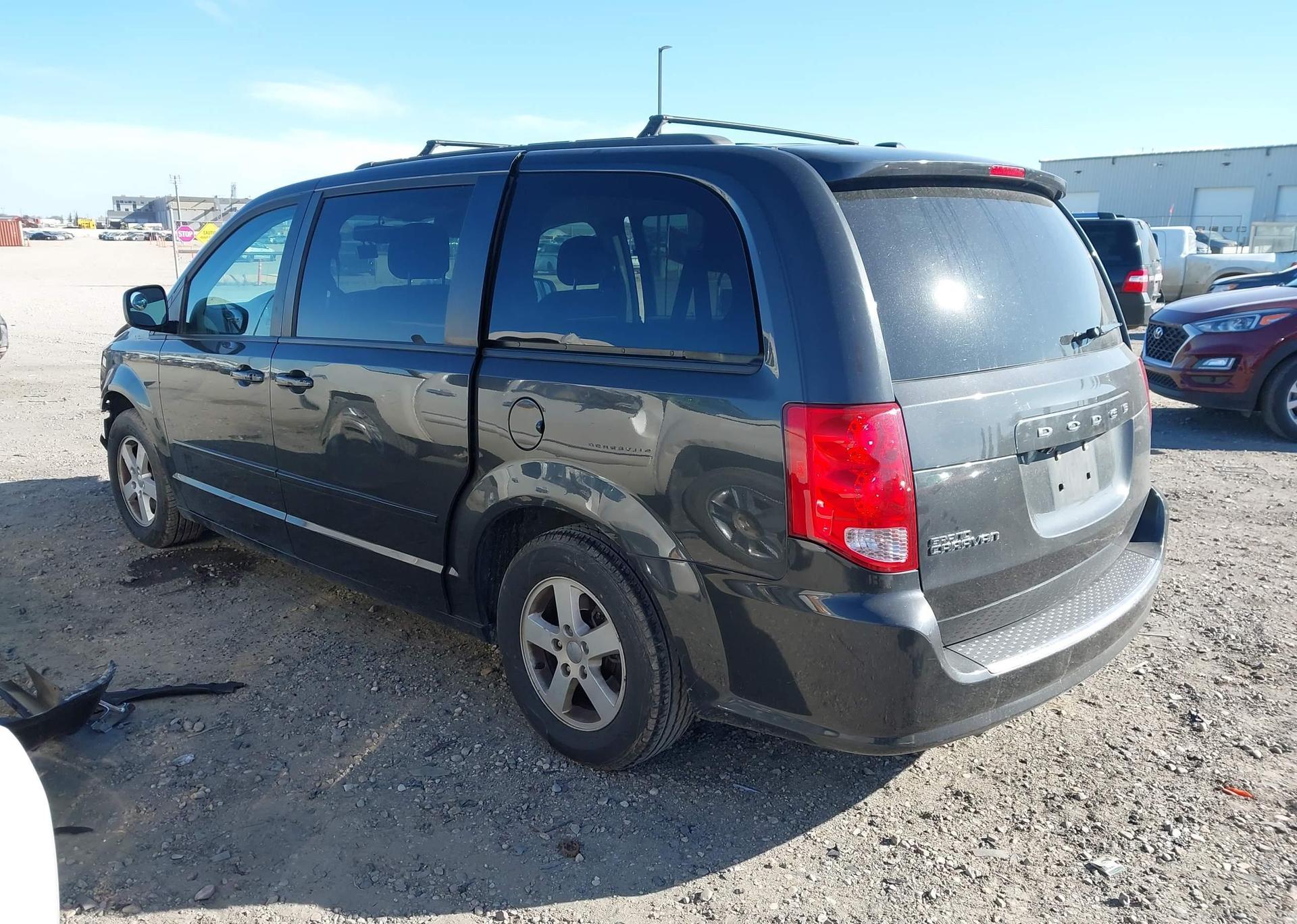 2011 DODGE GRAND CARAVAN EXPRESS
