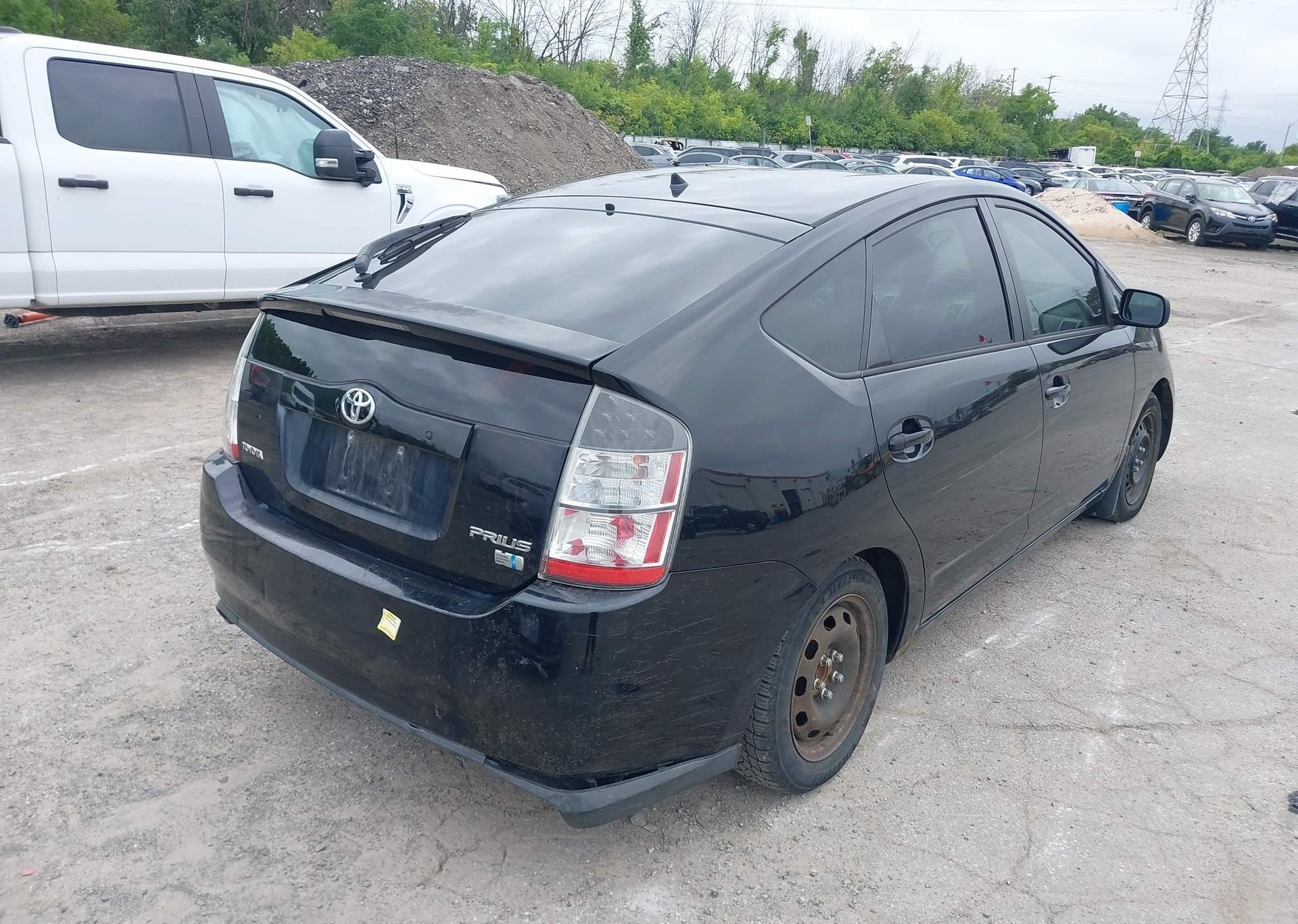 2004 TOYOTA PRIUS