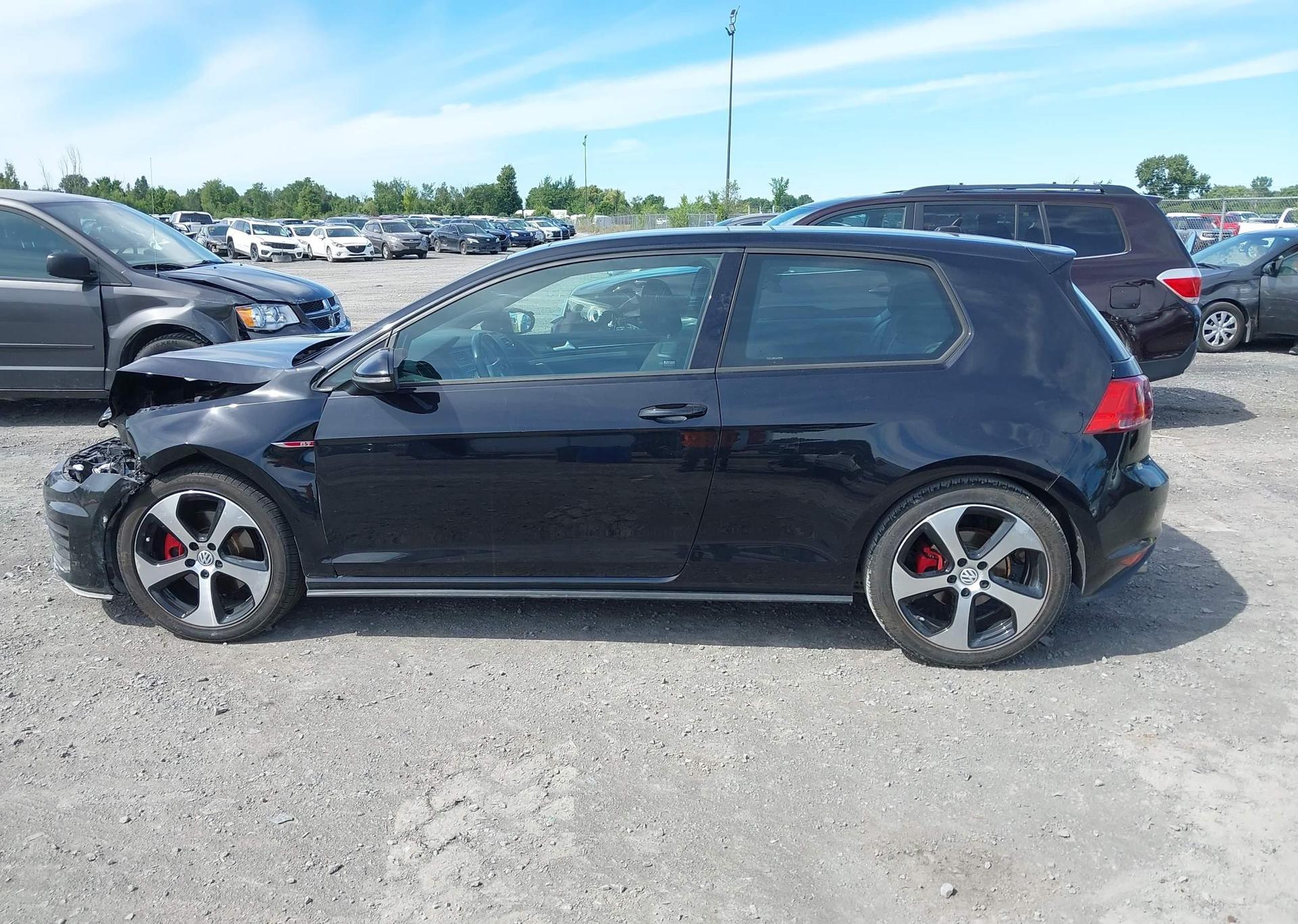 2015 VOLKSWAGEN GOLF GTI 3-DOOR