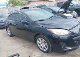 2012 MAZDA MAZDA3 GX