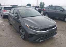 2024 KIA FORTE EX