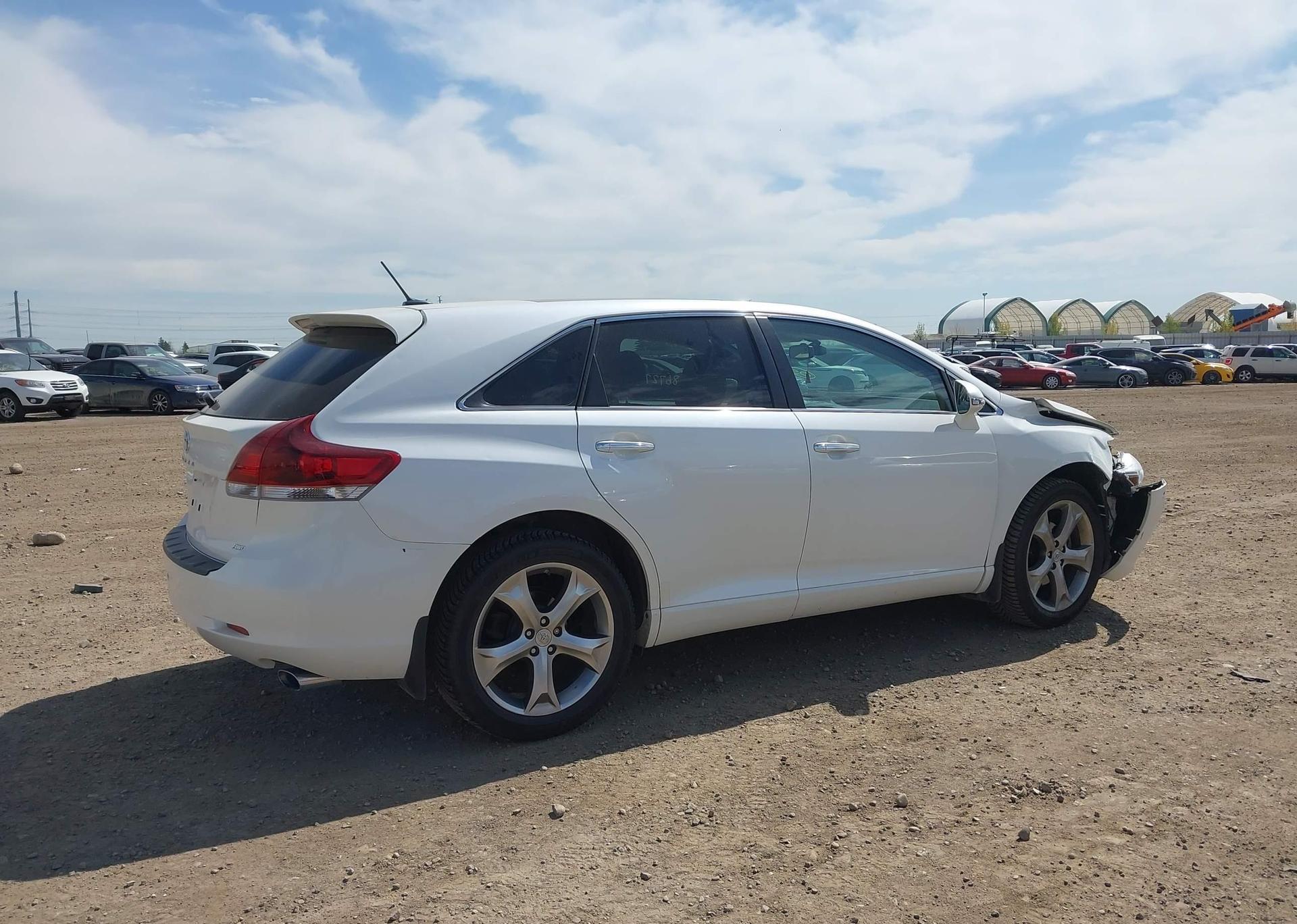 2013 TOYOTA VENZA BASE V6