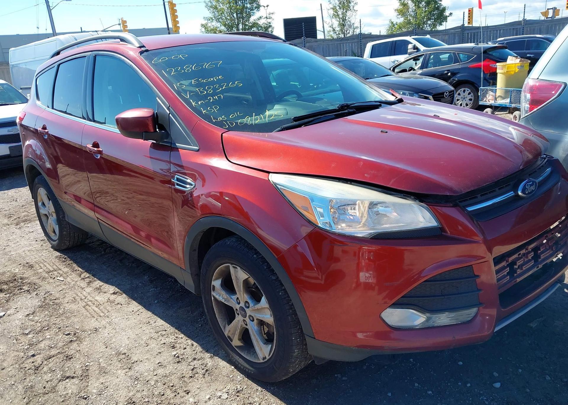 2015 FORD ESCAPE SE