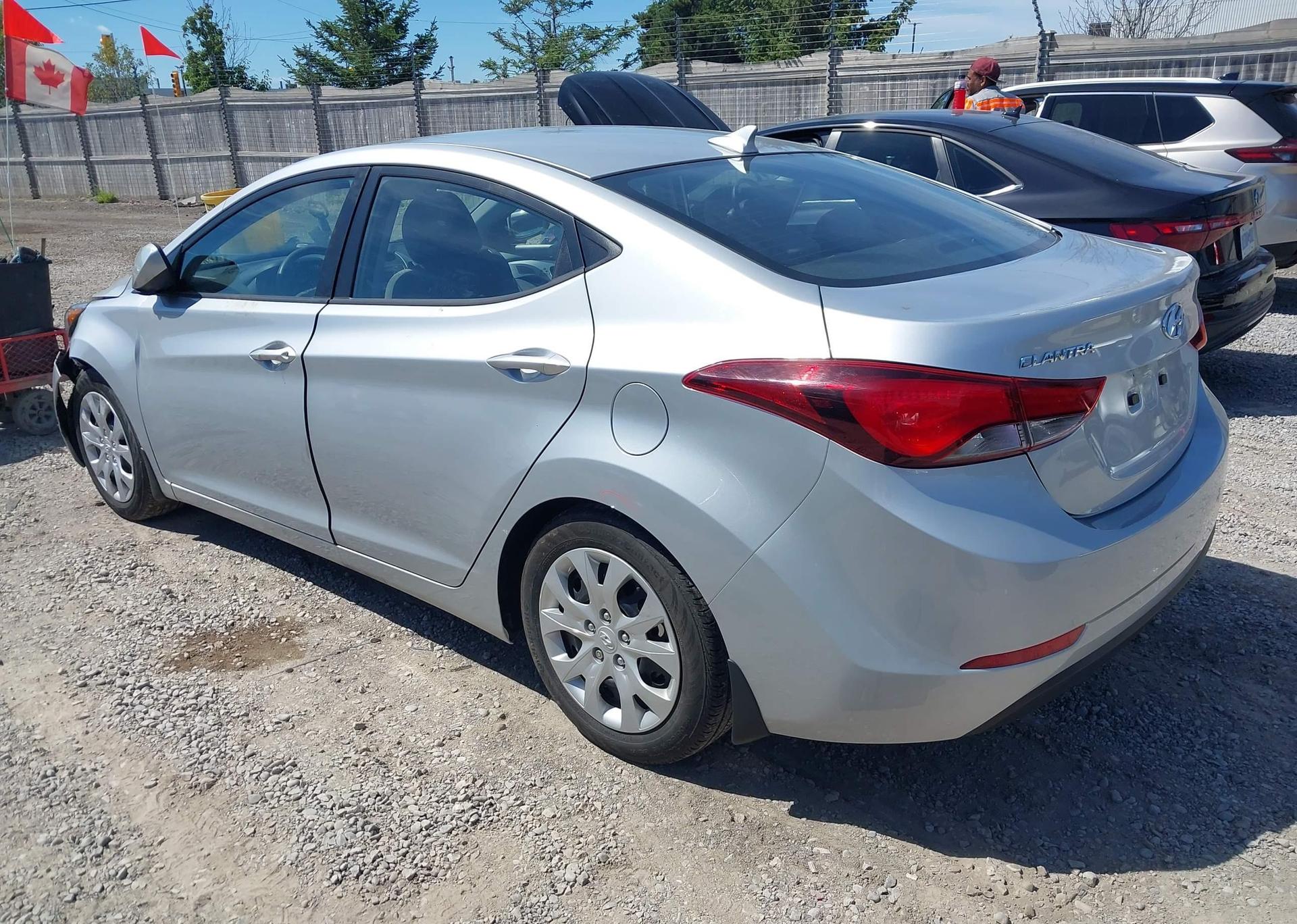 2014 HYUNDAI ELANTRA GL