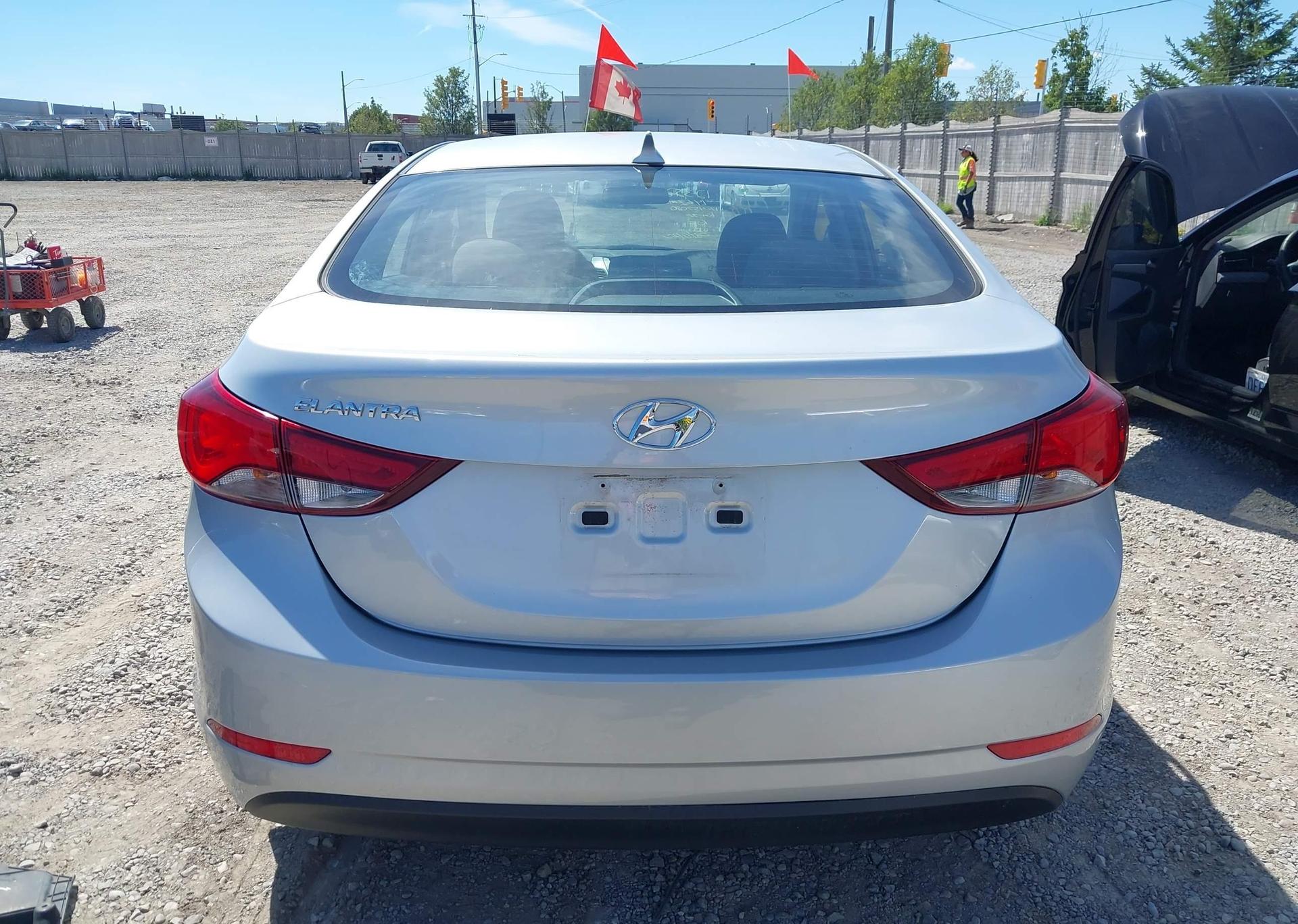 2014 HYUNDAI ELANTRA GL