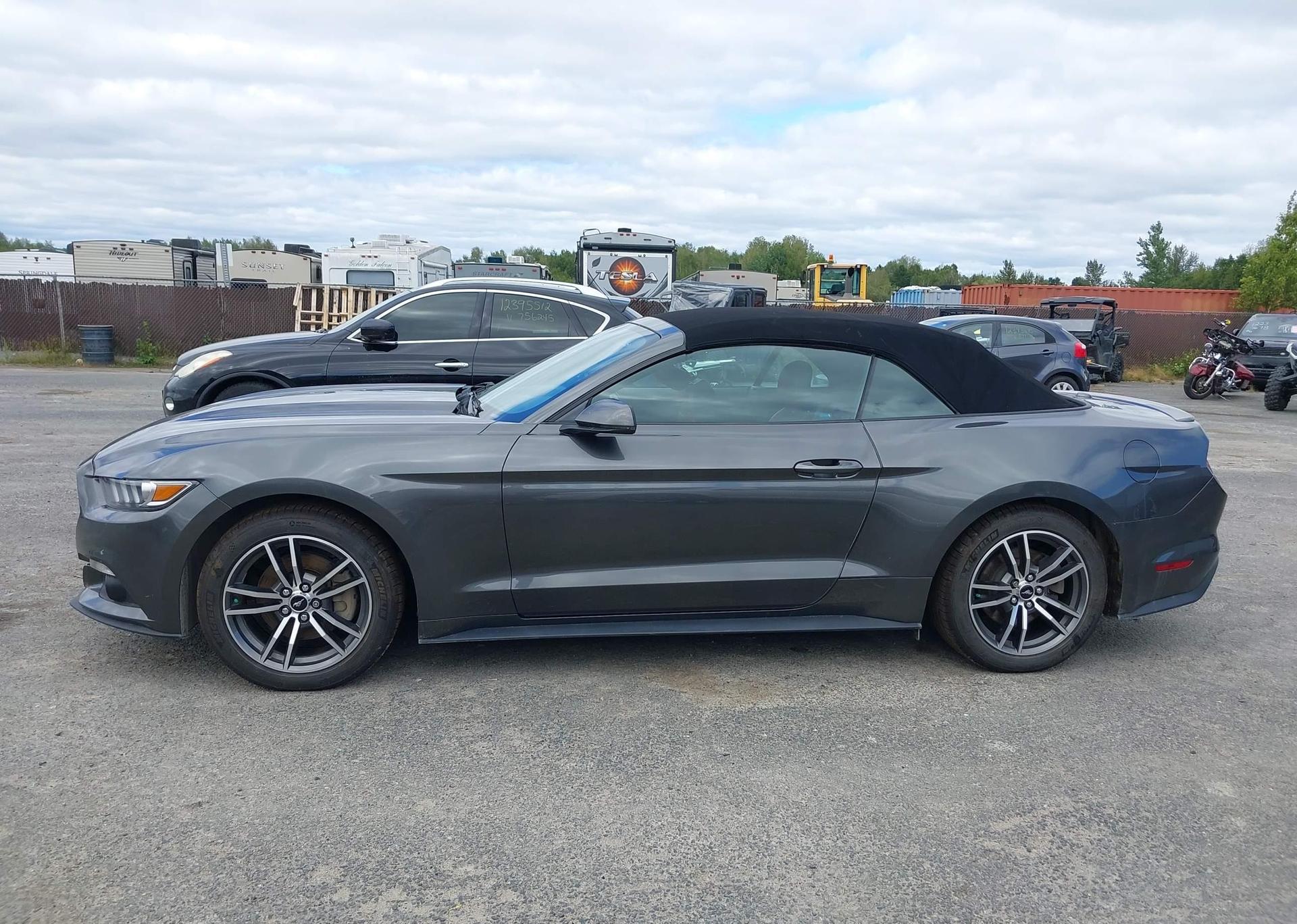 2017 FORD MUSTANG ECOBOOST PREMIUM