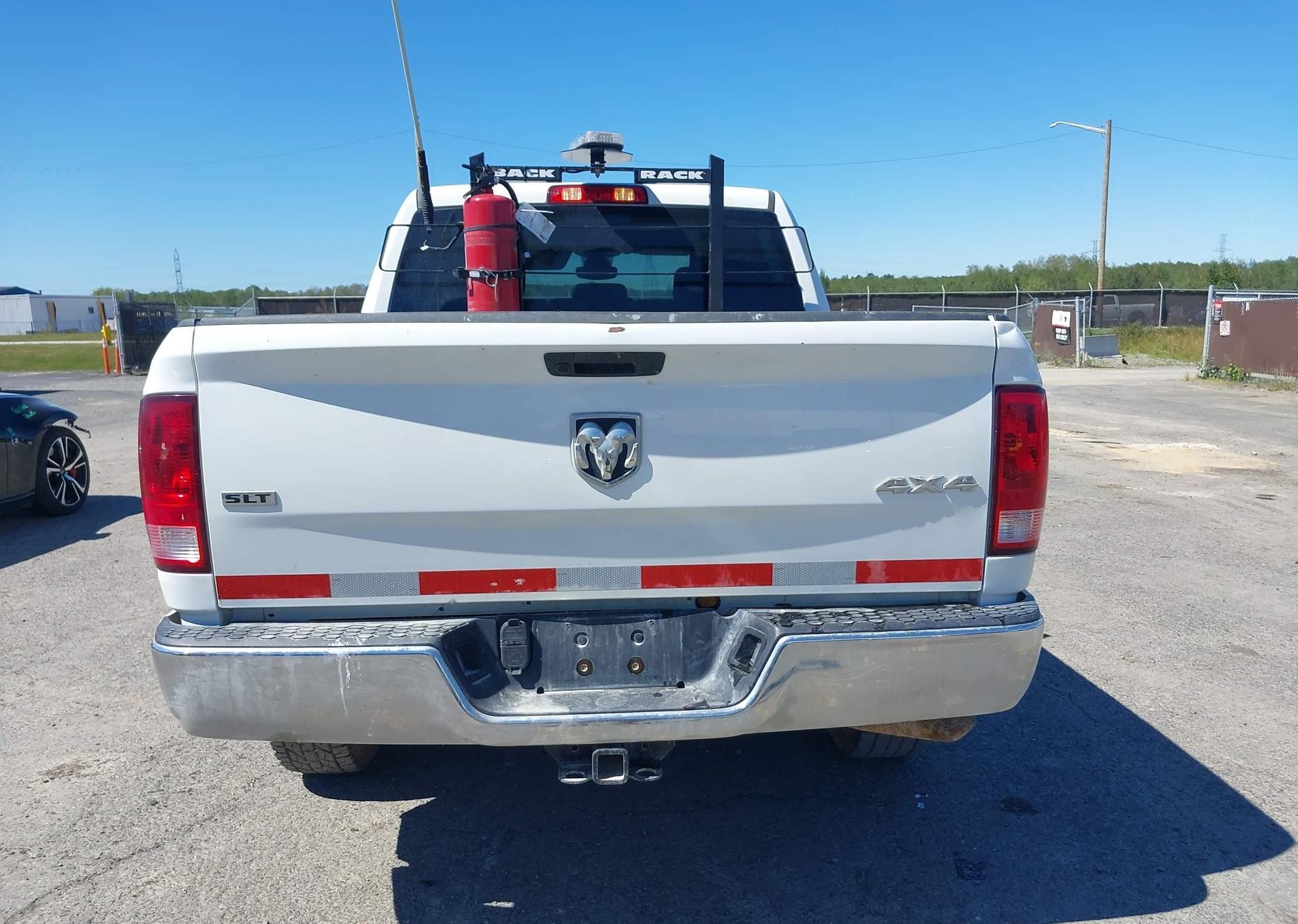 2023 RAM 1500 CLASSIC SLT