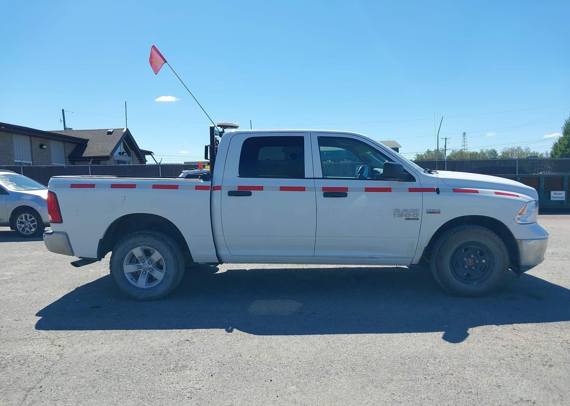 2023 RAM 1500 CLASSIC SLT