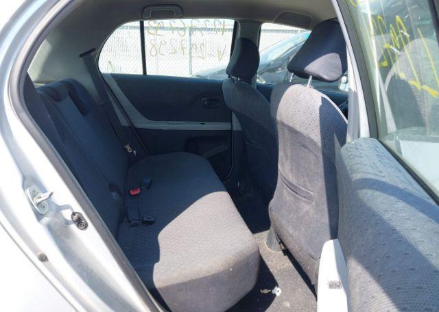 2010 TOYOTA YARIS LE