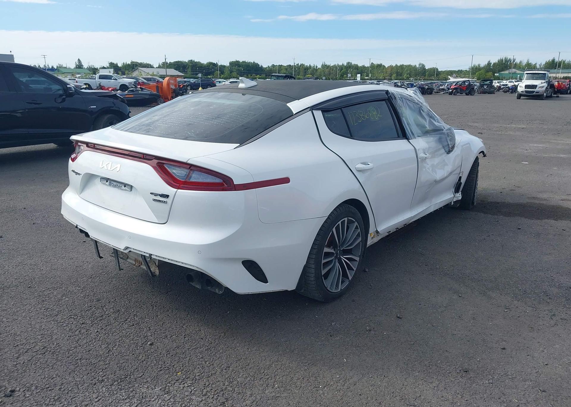 2019 KIA STINGER PREMIUM