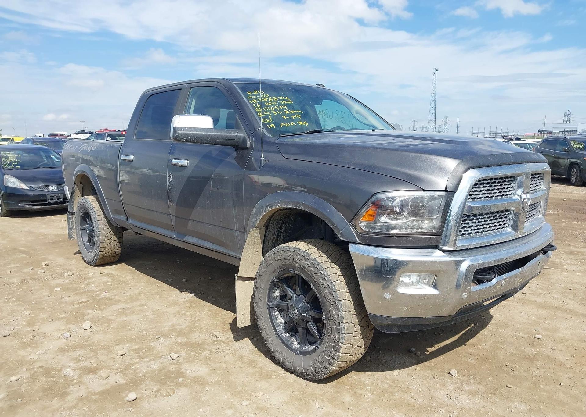 2016 RAM 3500 LARAMIE