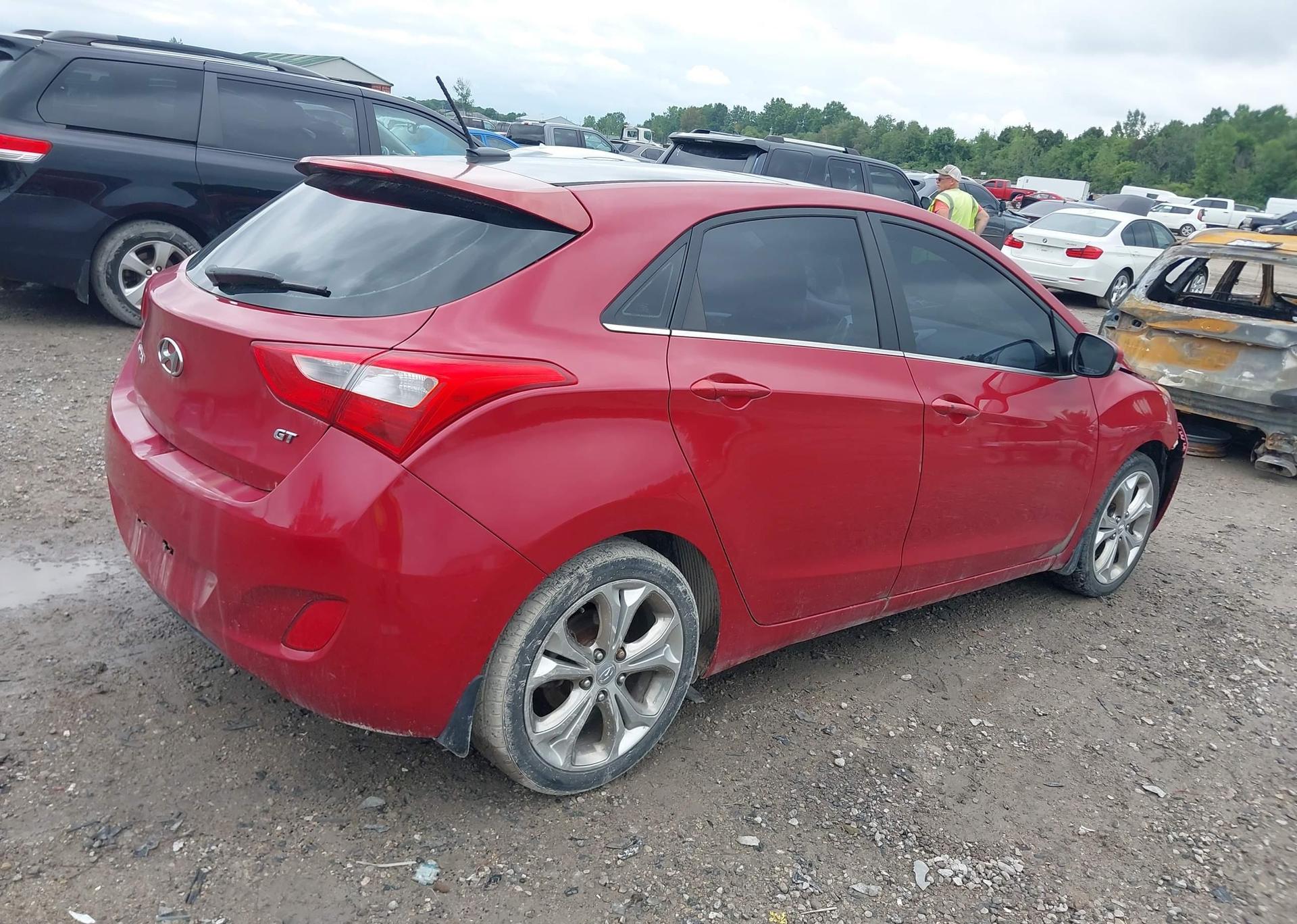 2013 HYUNDAI ELANTRA GT SE