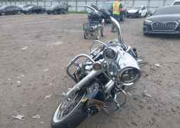 2010 HARLEY-DAVIDSON FLHRC