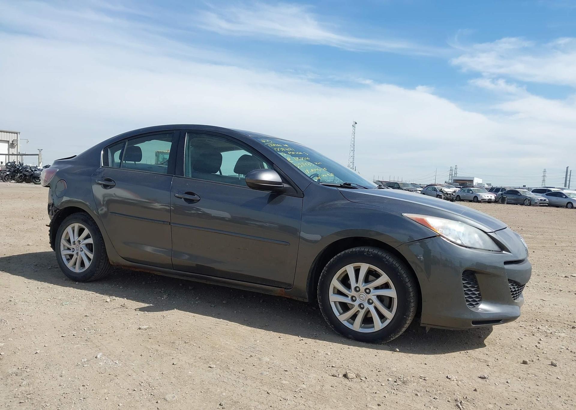 2012 MAZDA 3 I