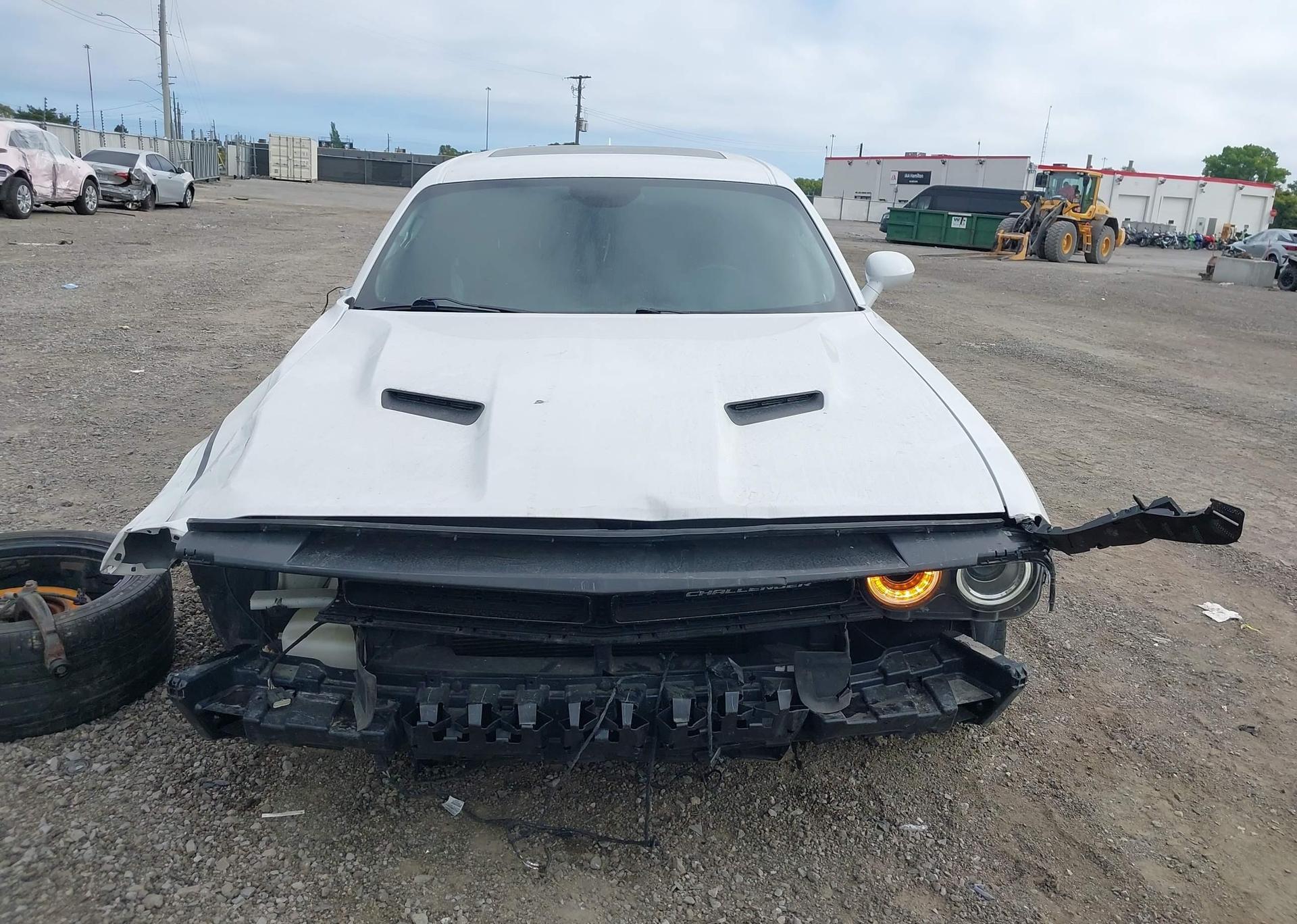 2018 DODGE CHALLENGER SXT