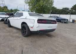 2018 DODGE CHALLENGER SXT