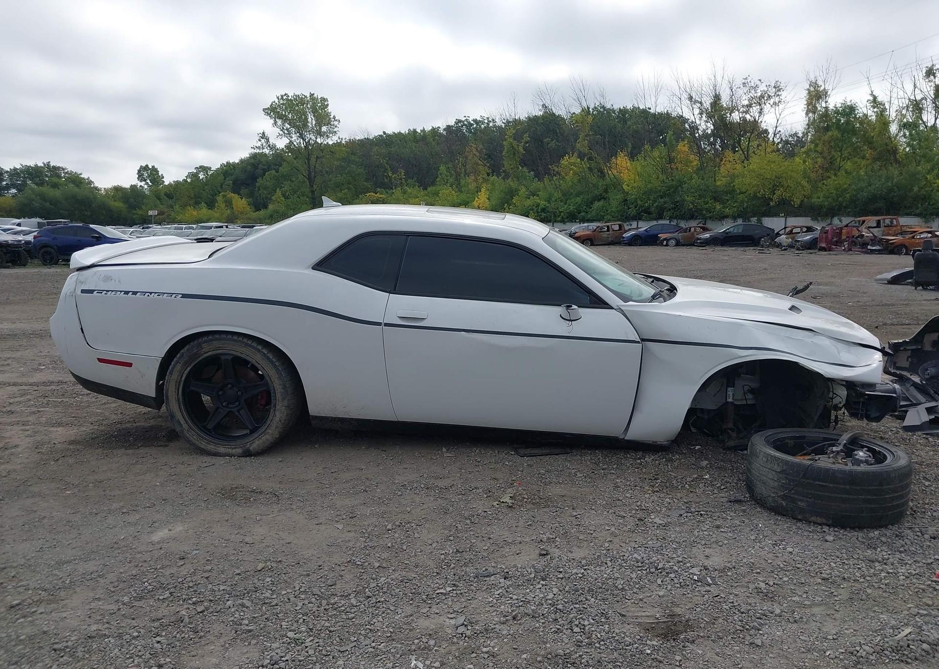 2018 DODGE CHALLENGER SXT