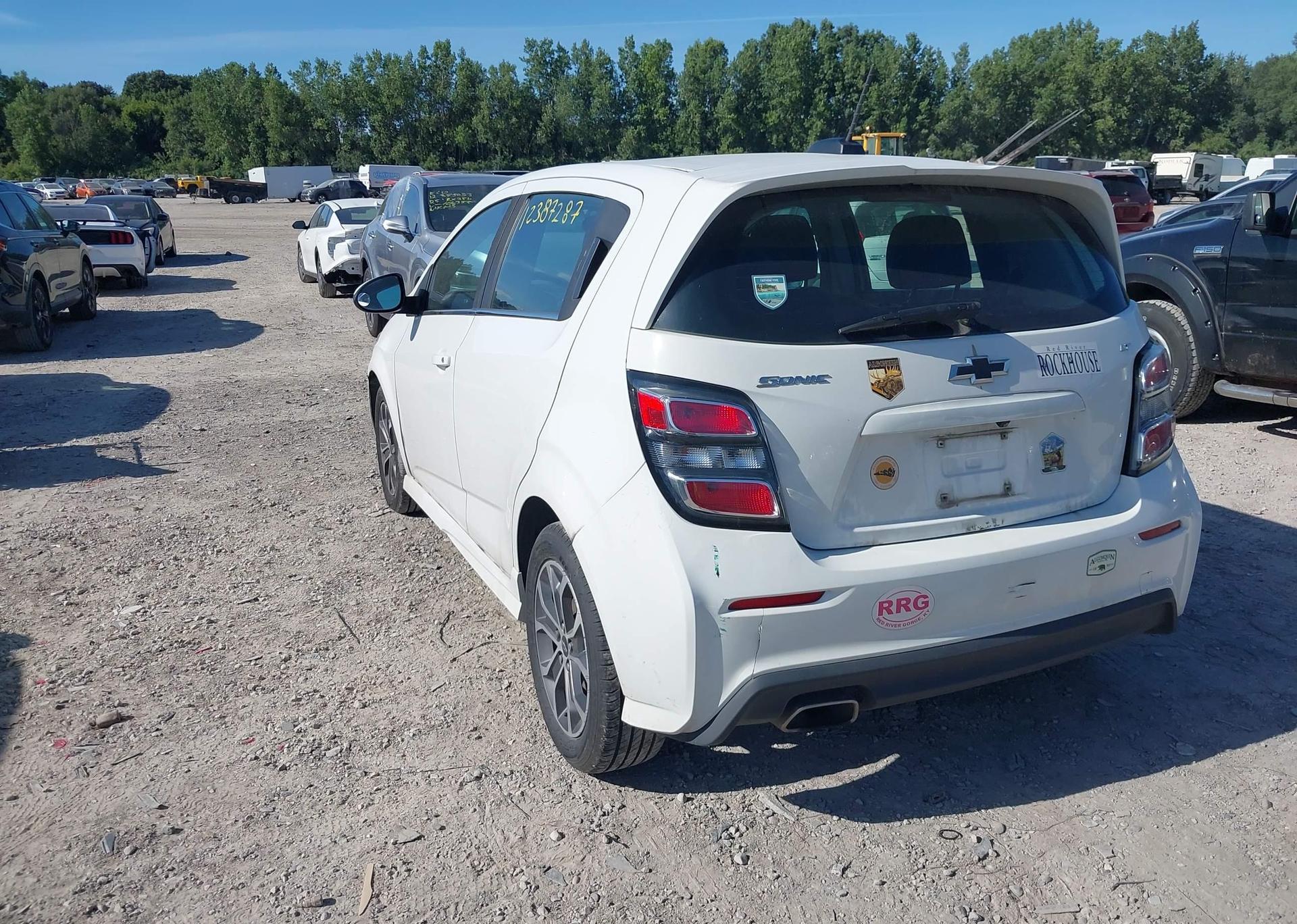 2018 CHEVROLET SONIC LT AUTO