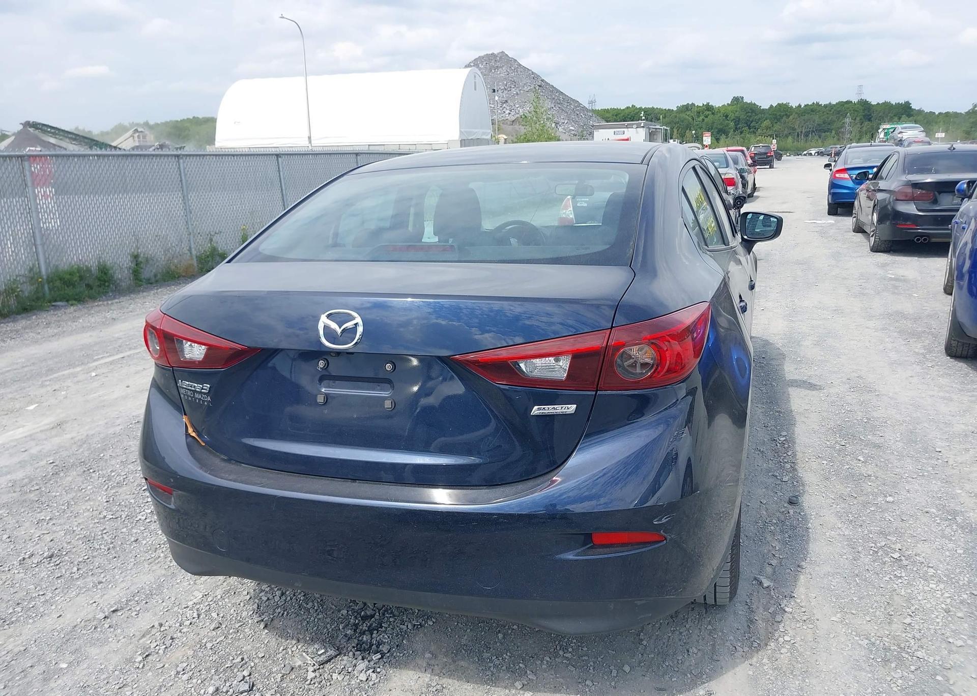 2016 MAZDA 3 Sport