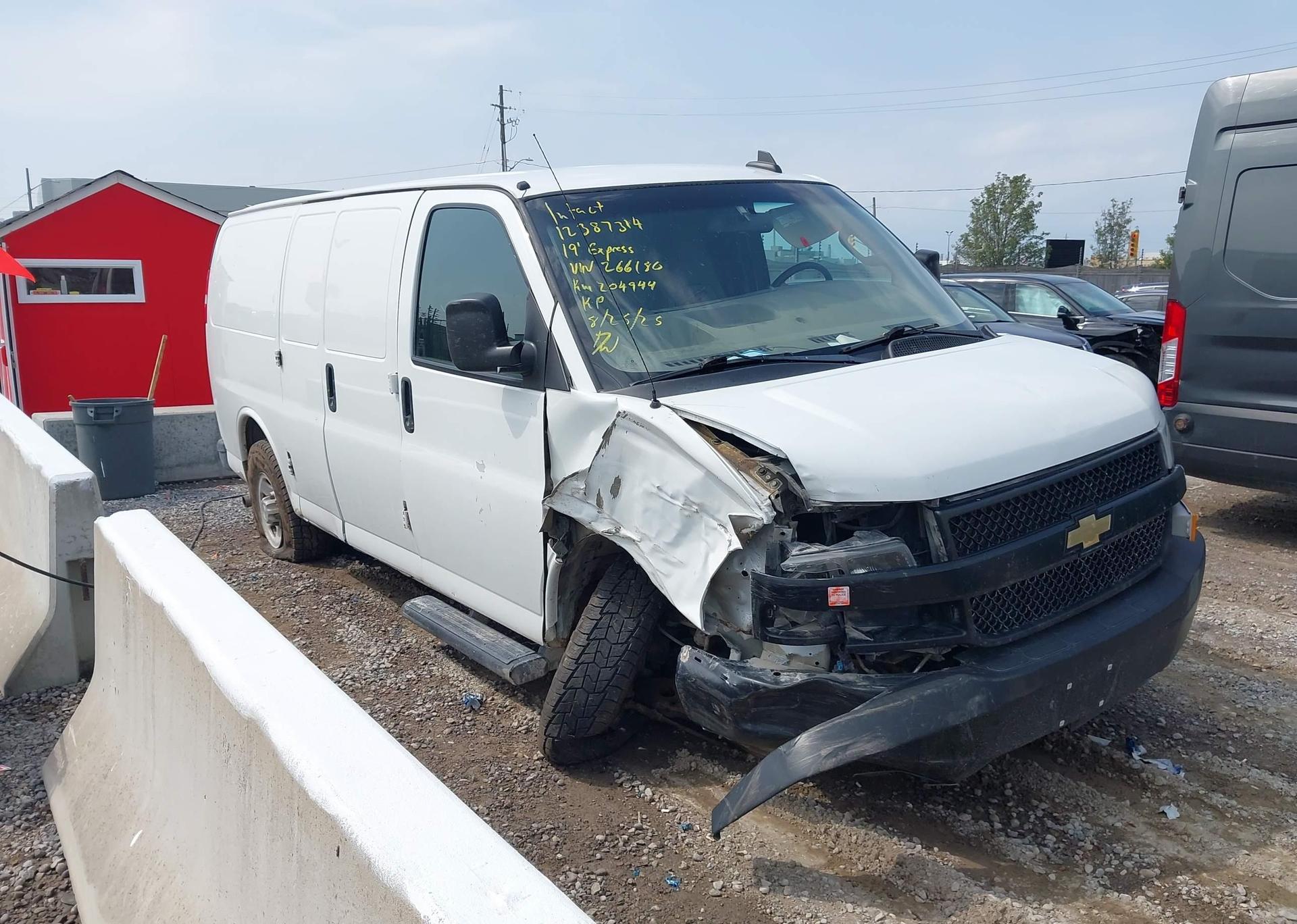 2019 CHEVROLET EXPRESS 2500