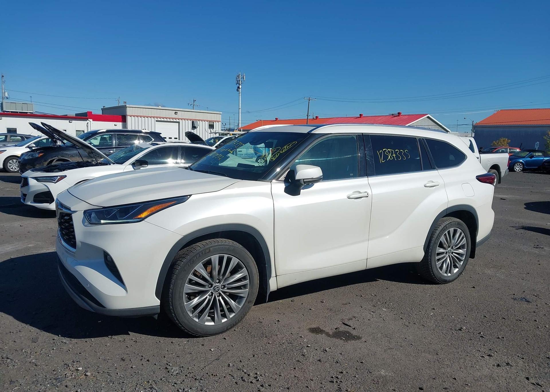 2021 TOYOTA HIGHLANDER PLATINUM