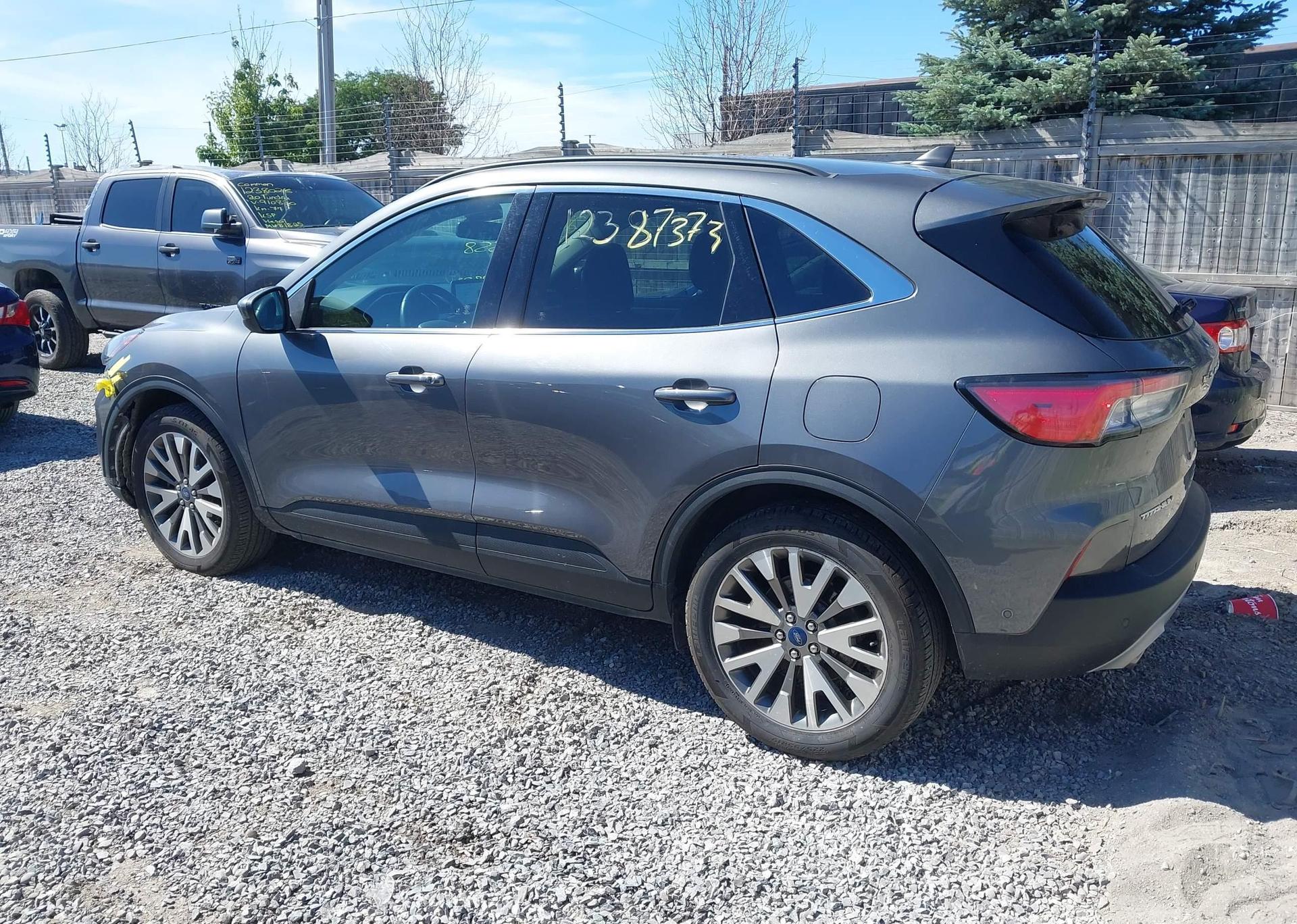 2021 FORD ESCAPE TITANIUM