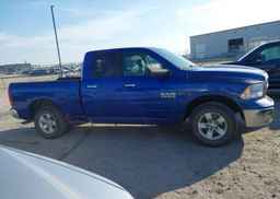 2016 RAM 1500 SLT