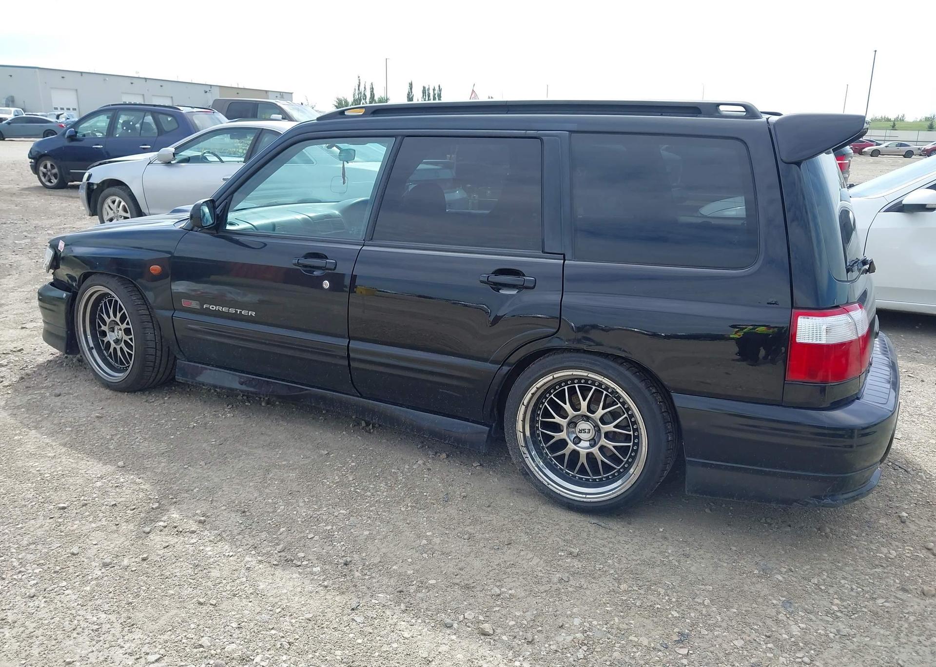 2000 SUBARU FORESTER S