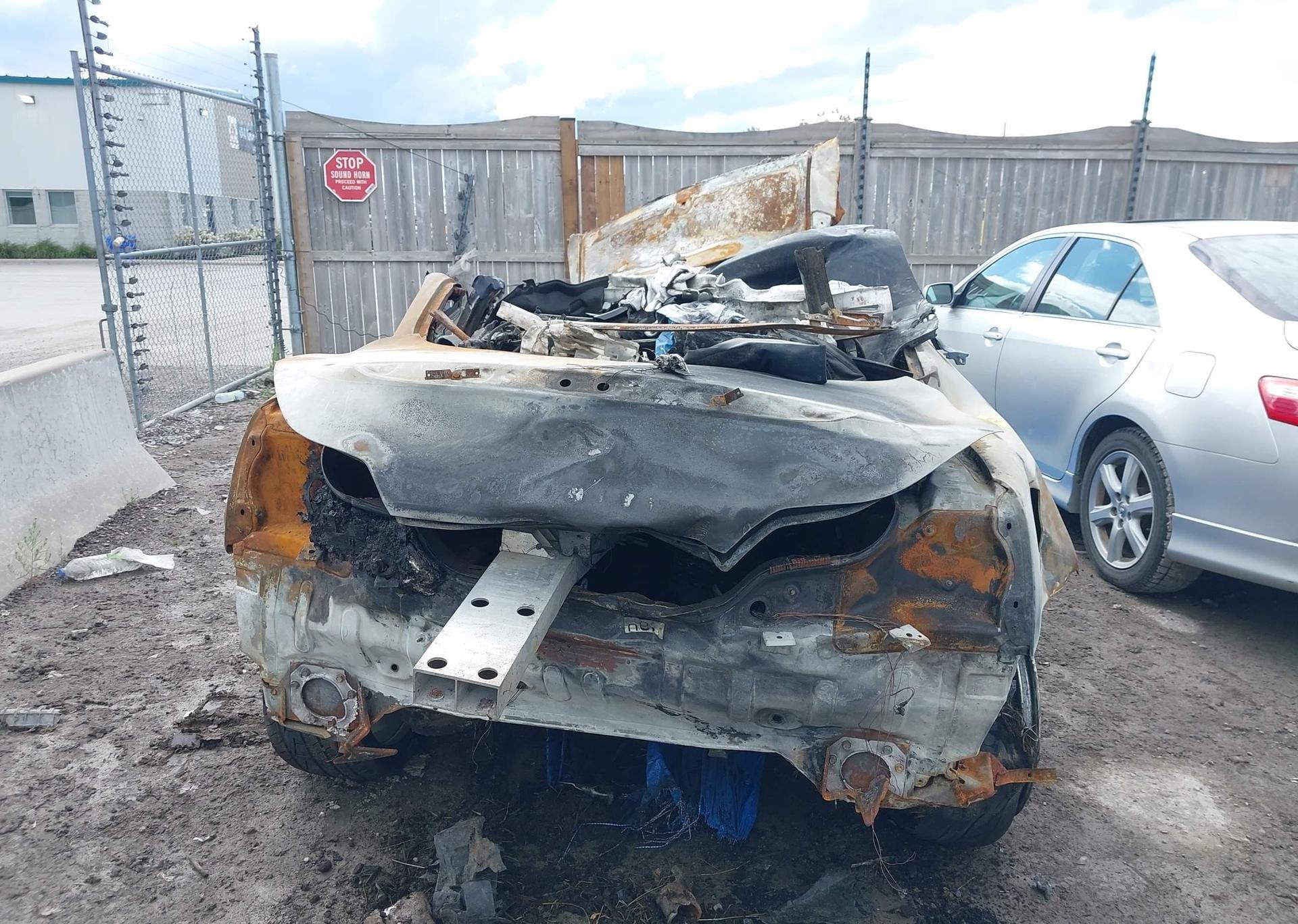 2011 INFINITI G37
