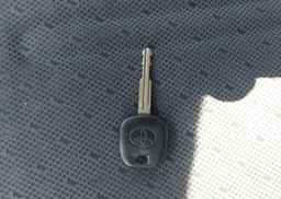 2010 TOYOTA YARIS LE