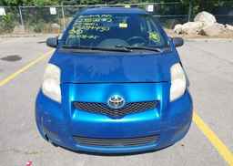 2010 TOYOTA YARIS LE