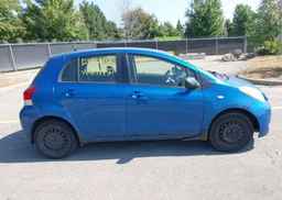 2010 TOYOTA YARIS LE