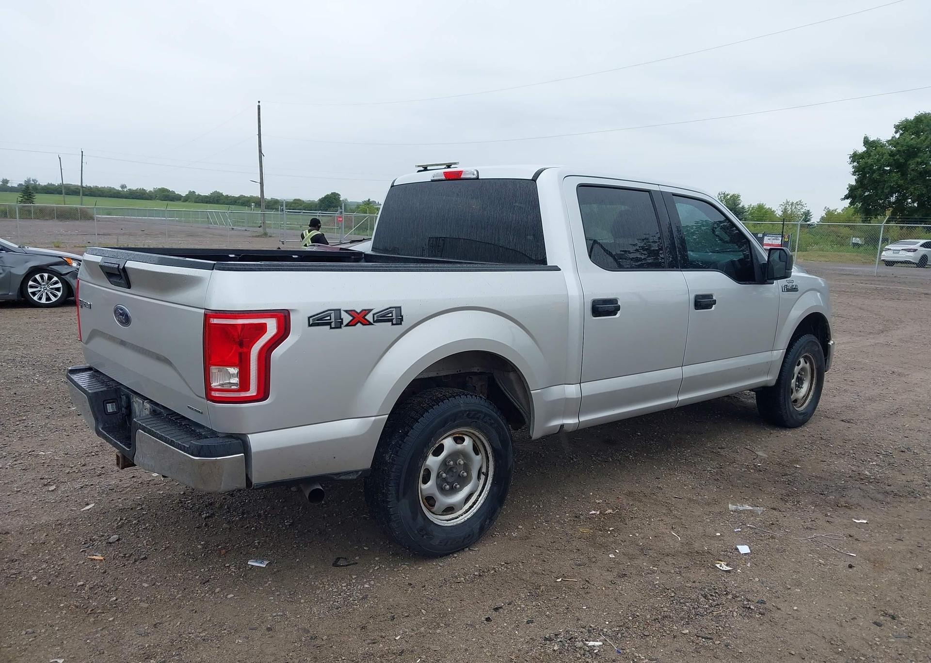 2015 FORD F-150 XLT
