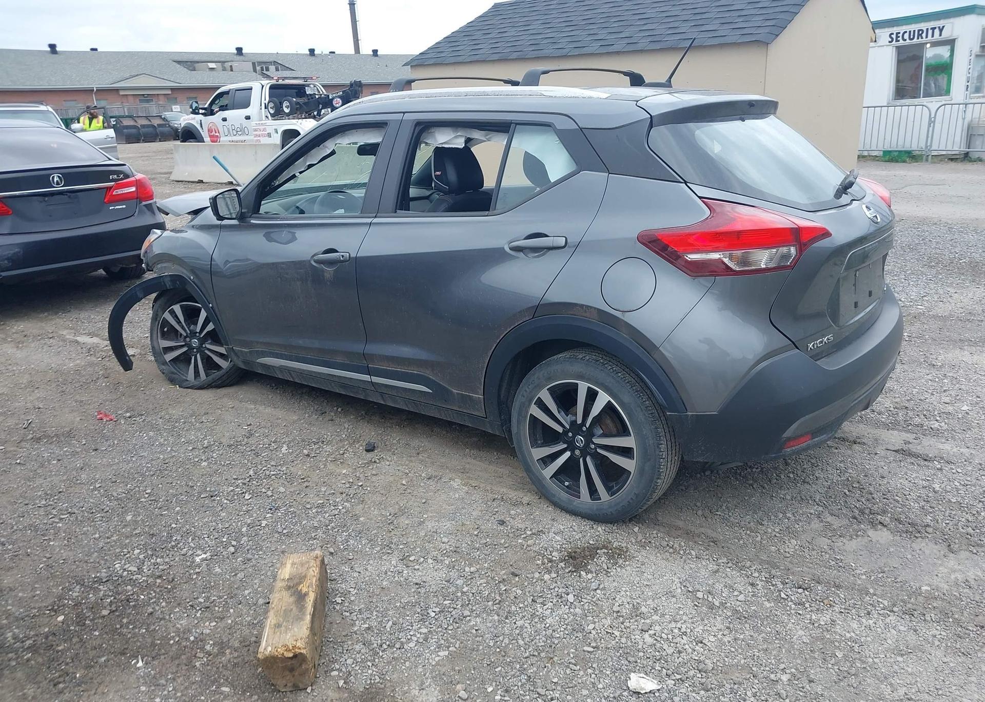 2018 NISSAN KICKS S