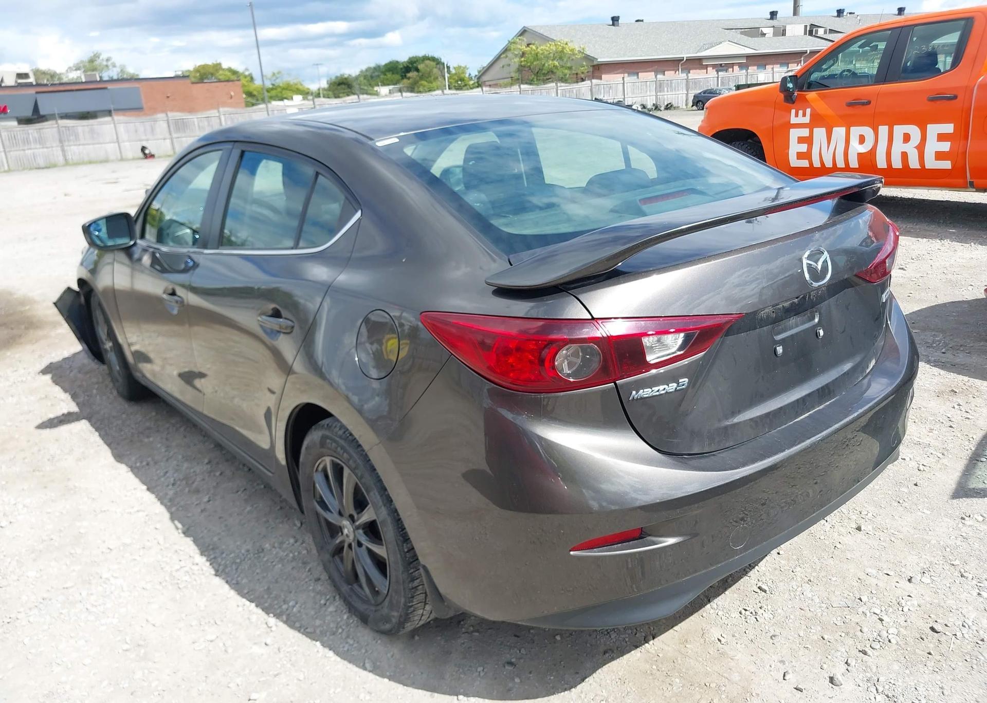2015 MAZDA MAZDA3 GS