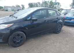 2013 FORD FIESTA SE