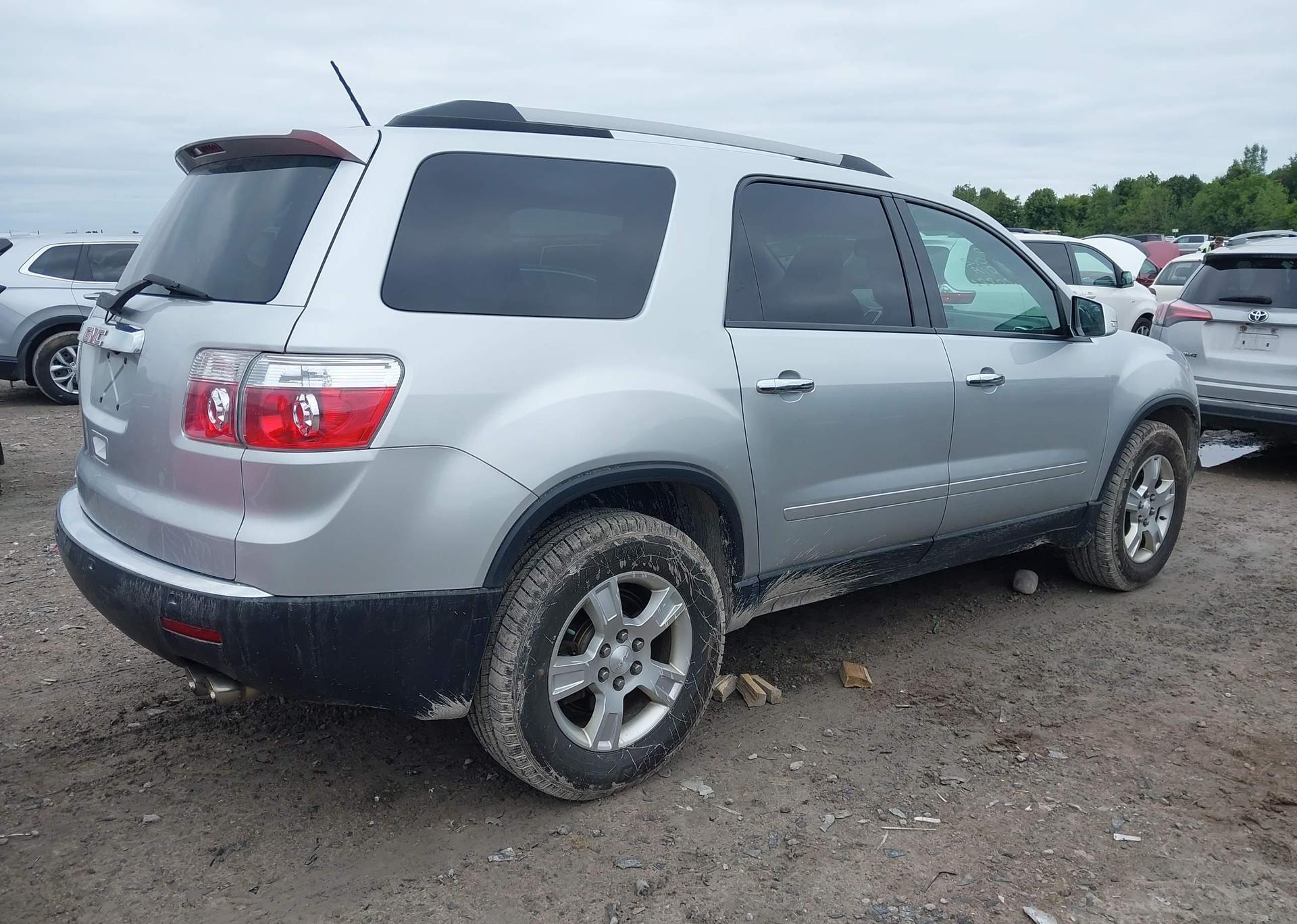 2012 GMC ACADIA SLE