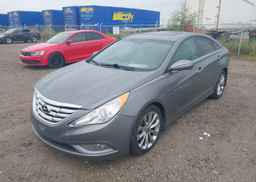 2013 HYUNDAI SONATA